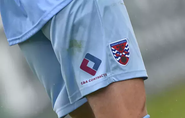 c&amp;A contracts Daggers